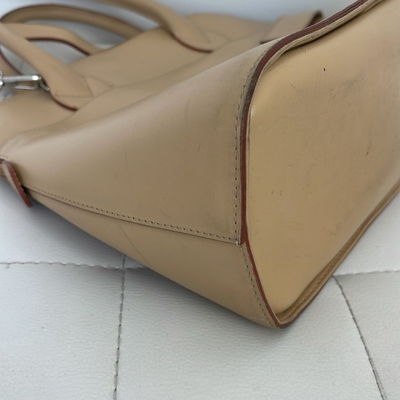 Tan Leather Satchel with removable shoulder strap made in Italy 🇮🇹 - Picture 8 of 9